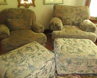 his and hers chairs and ottomons
