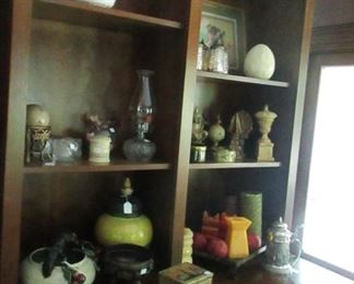 more decorative items