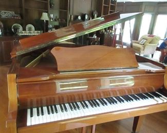 Zimmerman 4'9" grand piano