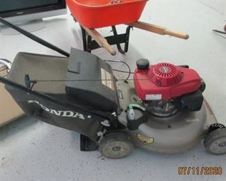 Honda mower