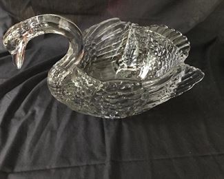 Swan Centerpiece