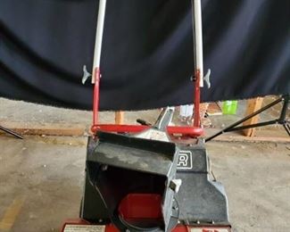 Snapper Snow Blower with Key Tested and Runs