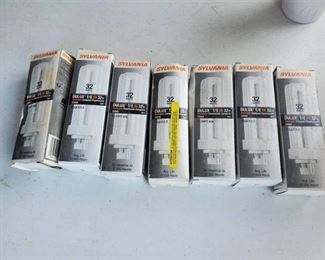 Lot of Seven 32 Watts Dulux T/E Bulb