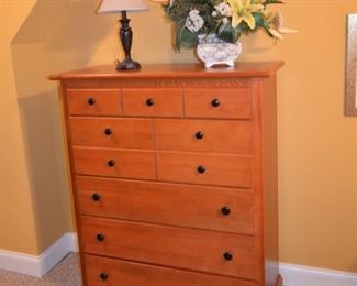 Vaughan Furniture Co. 5 piece Bedroom set: queen bed, two nightstands, dresser & dresser w/mirror.
