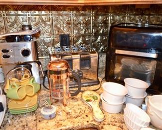 Capresso Espresso & Cappuccino Machine, toaster & Faberware 6 Quart Oil-less Fryer Oven