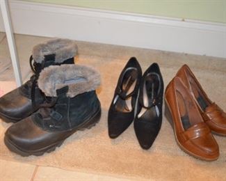 ladies Columbia boots; shoes size 5.5