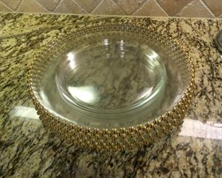 Item:  6 candlewick style gold ball/clear center charger/plates
Condition:  Excellent
Measurements:  13.25d

Price:  $40
