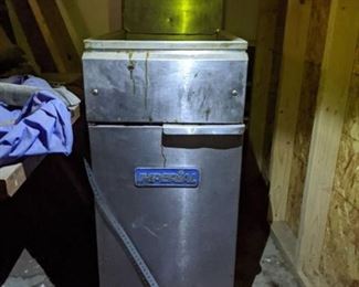 Imperial Natural Gas Fryer