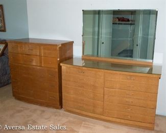 Mid Century Bedroom Set, Dresser and Chest of Drawers - Perfect for Painted / Repurposed Furniture