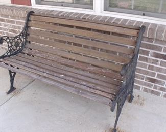 Outdoor bench!