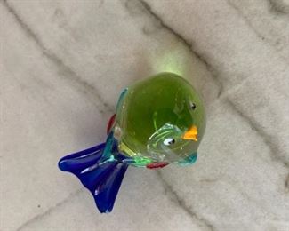 Alternate view - Petite Murano glass bird (chip to tail). MEASUREMENTS: 2 1/2"L. $5