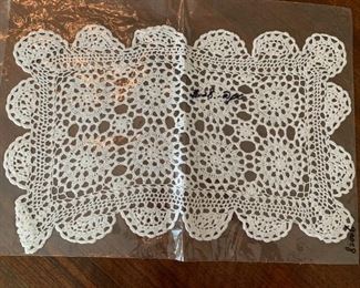 Alternate view - Lot of linens and placemats. $25 All