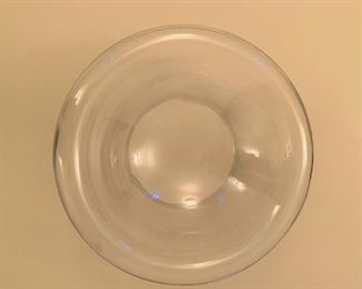 Large glass center bowl. MEASUREMENTS: 7"H x 15 1/2"W. $20