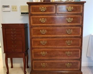 Henredon mahogany tall chest and a standing jewelry box