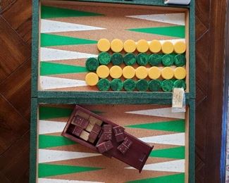Crisloid backgammon set