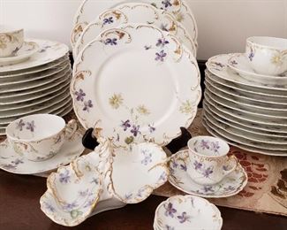Plates, baskets, salt plates, demi-tasse cups and saucers 