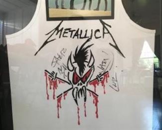 Metallica signed