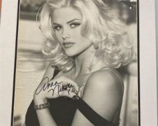 Anna Nicole Smith signed