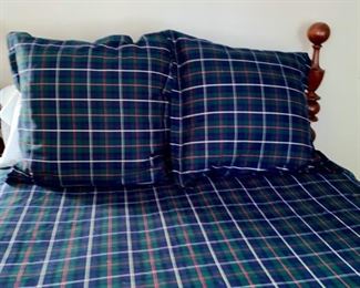 Lot 576. $125.00. Ralph Lauren Queen duvet and Comforter with 2 Euro Pillows. 