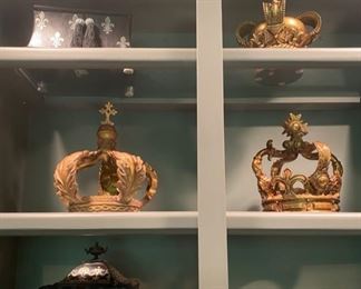 Lot 683. $45. Composite crown decor- 3 Cool accent crown pieces. All composite materials. Note: The boxes on the left are in Lot 685. 