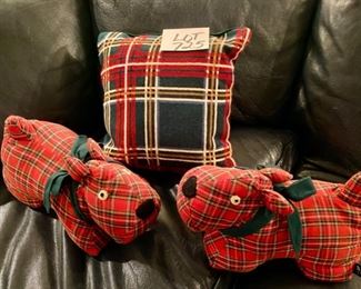 Lot 725. $20.00. Lot 2 Stuffed red plaid dogs from the GAP,1 red plaid pillow