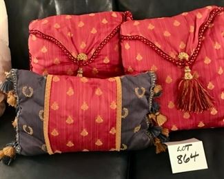 Lot 864 $ 45.00. 2 Envelope Style Pillow with Tassels ansd 1 Fringed Red and Green Rectangle  Pillow15" x 15" and 10" x 14"