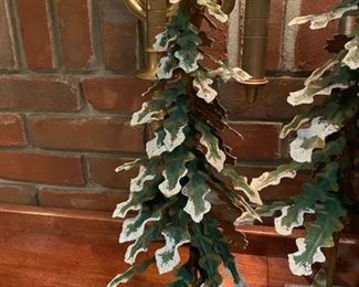 Lot 835. $45.00.  Lot of 5 Metal Trees with Star Metal Bases