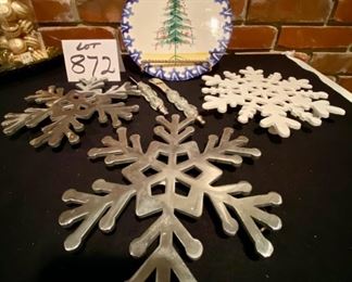 Lot 872.$15.00.  Round 9" Trivet from Italy, 2 7" Copco Snowflake Trivets, 1  8" Crate & Barrel Snowflake Trivet and 2 Spreaders