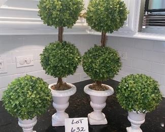 Lot 632.  $50.   Artificial two tall topiaries 24" tall; two smaller topiaries 10"   Such a fun lot!