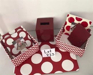 Lot 823. $14.00. Are you seeing double too?  This lot includes 2 crate and barrel baskets a Tommy Hilfiger kleenex cover, two placemats, and 3 frames. 