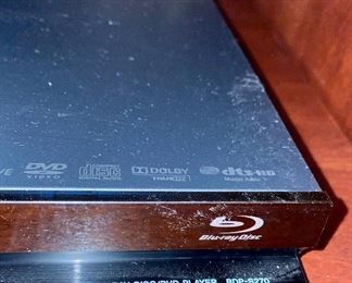 Lot 451  $20.00. Sony Blu-Ray BDP- S270 Player