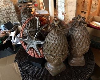 Lots of nautical, tropical decor
