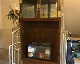 Henredon shelf matching
