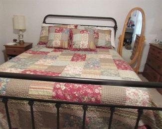 queen bed
