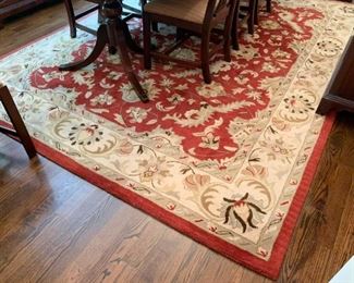 $500 - 100% Wool Kaleen Area Rug (8' x 11')