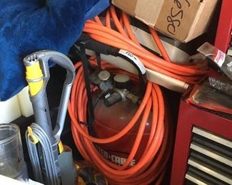 Very nice air compressor. 