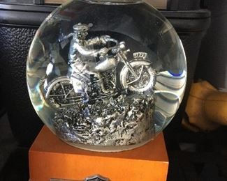 Harley globe 