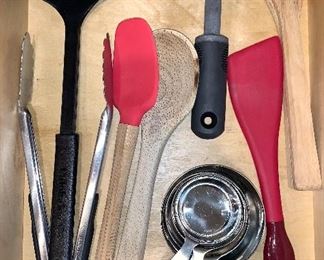 Lot of assorted kitchen utensils: $15