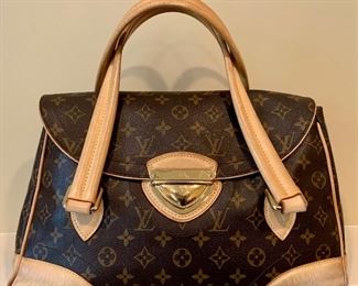 Item 231:  Louis Vuitton Bag- well loved: $350 NOTE- Please note condition in all pictures that follow - item is sold AS IS without the possibility of a refund!