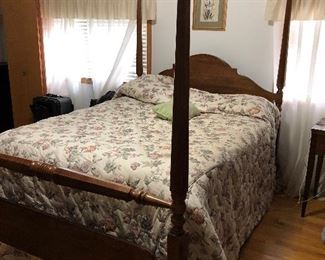 Four poster bed! Also has a matching dresser/mirror and tall chest!
