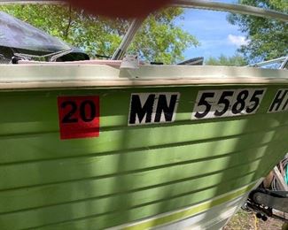 PRE-SALE ITEM: Crestliner Current tabs