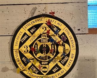 Baseball game/traditional dart board