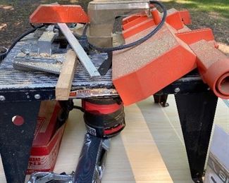 Craftsman portable router