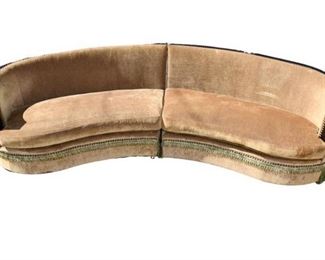 17. Havertys Taupe Upholstered Settee