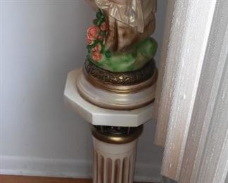 Au Natural Naked Lady Sculpture asking 250. obo.
Roman Style Column Pedestal asking only 200. obo.