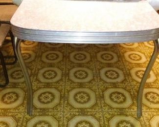 MCM period Vintage American Kitchen Table with one extra leaf. Asking $250.
