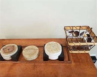 COASTERS AND WIRE BASKET 