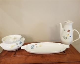 FRANCISCAN EARTHWARE SERVING PIECES
