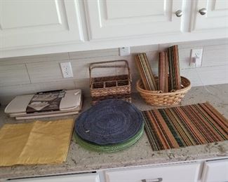 Place Mats, Drying Mats and Baskets
