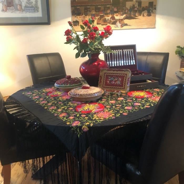 Shopping Appointment Required - Schedule here ---> https://estatesale.as.me/